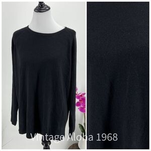 RDI   Black Scoop Neck Sweater NWT